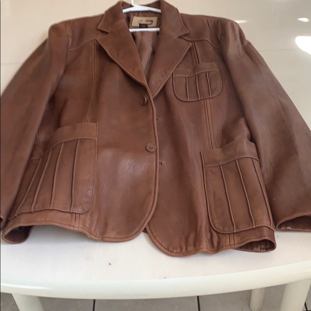 Men’s guess leather slim fit 190 to 210 lbs 6ft